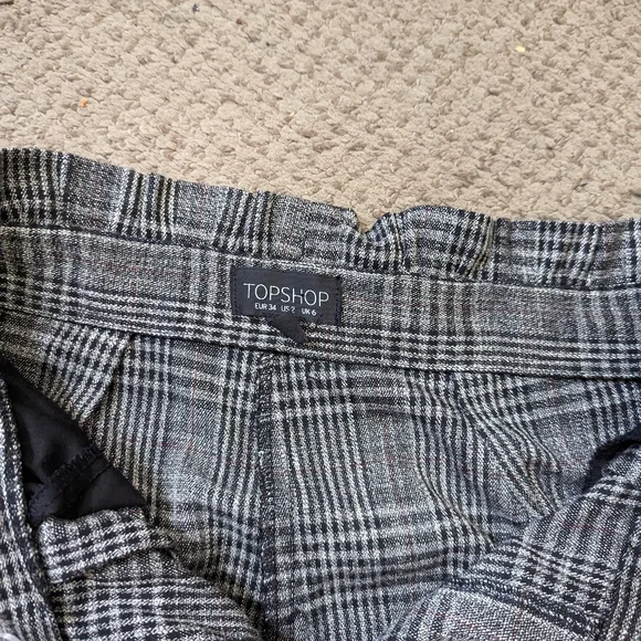 Dress pants - Picture 2 of 2